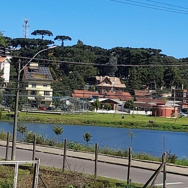 Casa Ampla Com Lareira E Churrasqueira Канела Экстерьер фото